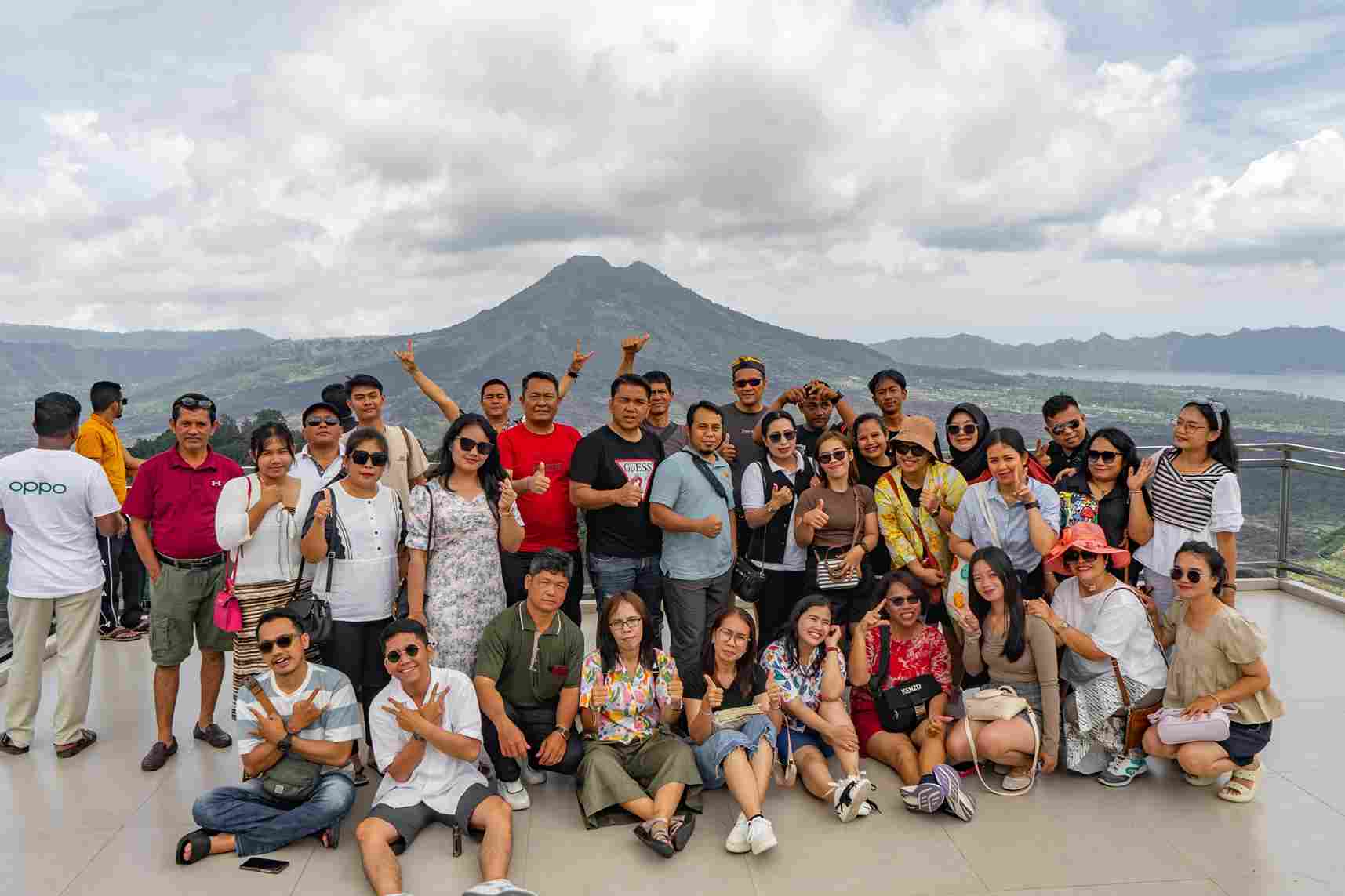 Di kaki Gunung Batur, kami merajut kebersamaan dan semangat baru untuk terus bertumbuh.
